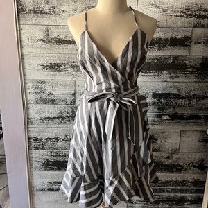 Dresscode LA brand 100% cotton strappy dress.